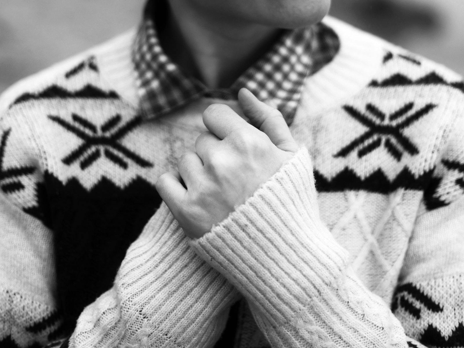 Eingelaufener Wollpullover